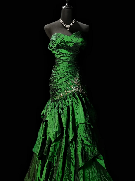 Elegantes trägerloses Satin-Abendkleid mit Scheide, langes grünes Ballkleid EW0684