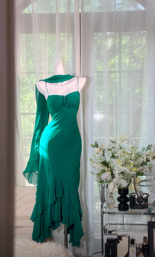 Chic Spaghetti Straps Sheath Chiffon Long Evening Dress Jade Prom Dres EvaFashionDress Chic Spaghetti Straps Sheath Chiffon Long Evening Dress Jade Prom Dres EvaFashionDress