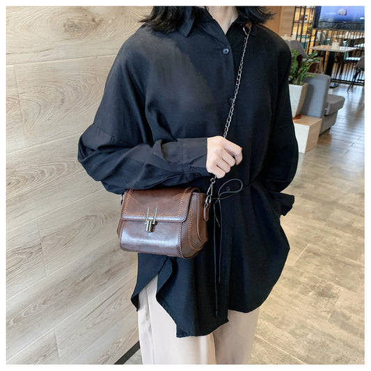 Hong Kong style retro versatile chain crossbody bag ED0438