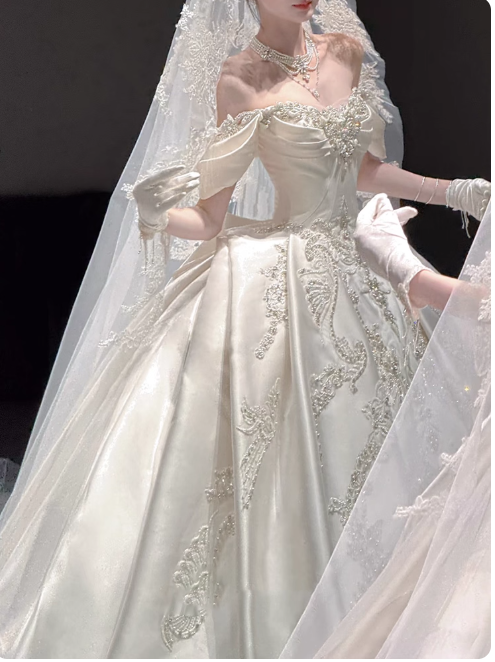 Princess Off-the-shoulder Ball Gown White Wedding Dress Satin Beaded Bridal Dress Elegant Bridal Gown EW004