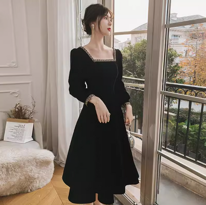 Schwarzes Temperamentkleid High-End-Licht Luxuskleid ED0158