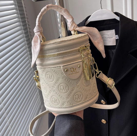 High-end niche fashion cylindrical hand-held shoulder bucket bag messenger bag  ED0174