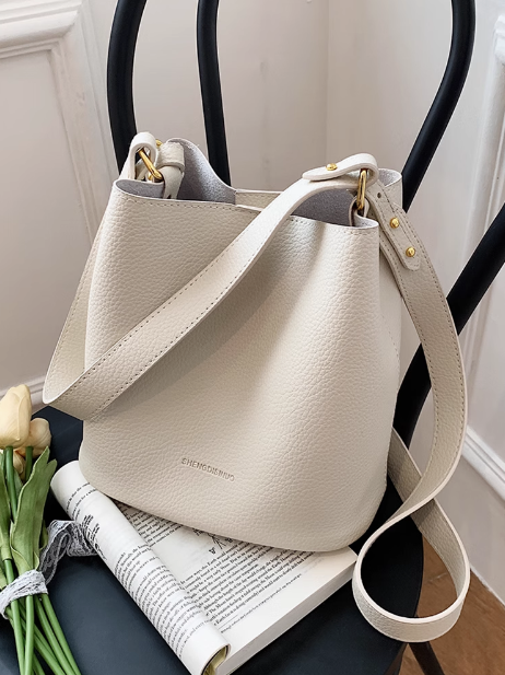 Simple soft leather commuter bucket bag ED0198