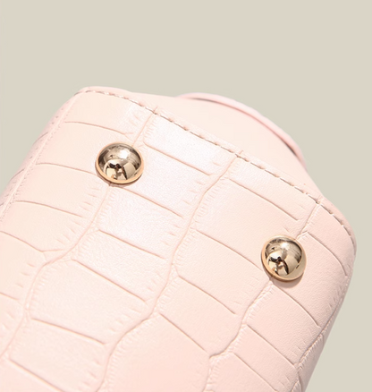 Rosa Umhängetasche mit Kette im Nischendesign ED0207