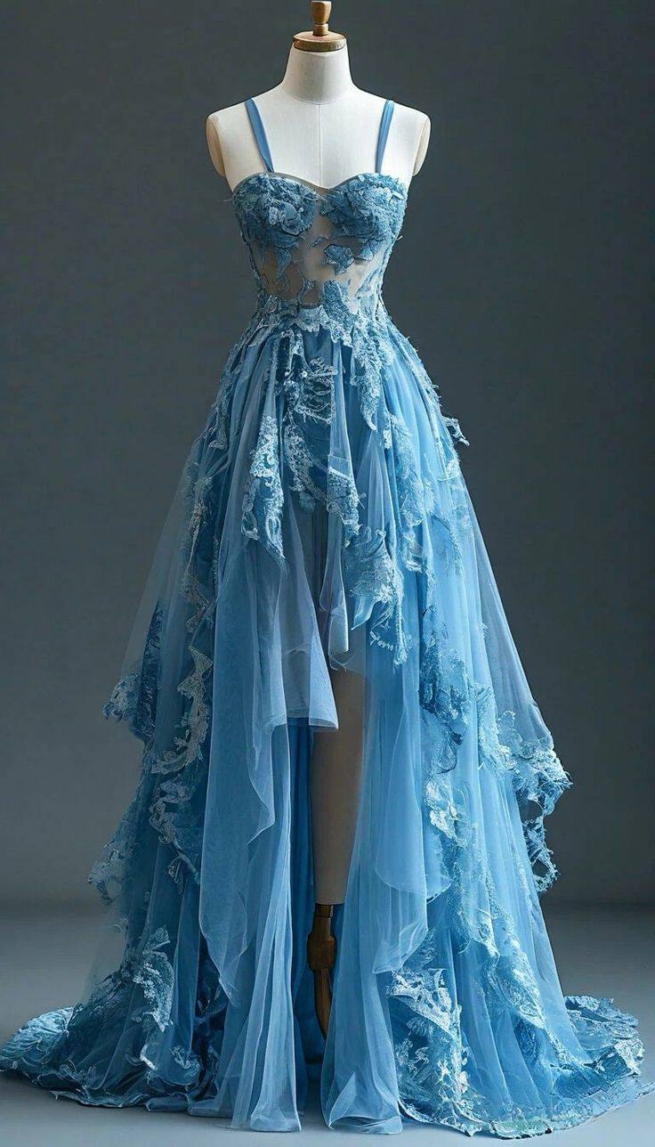 Blue Fairytale A-line Hi-Lo Prom Dress for Masked Ball Tulle&Lace Applique Spaghetti Strap Evening Dress