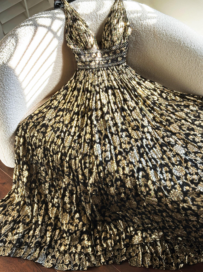 Glitter A-Line V-neck Long Evening Dress Black and Gold Prom Dress E0130