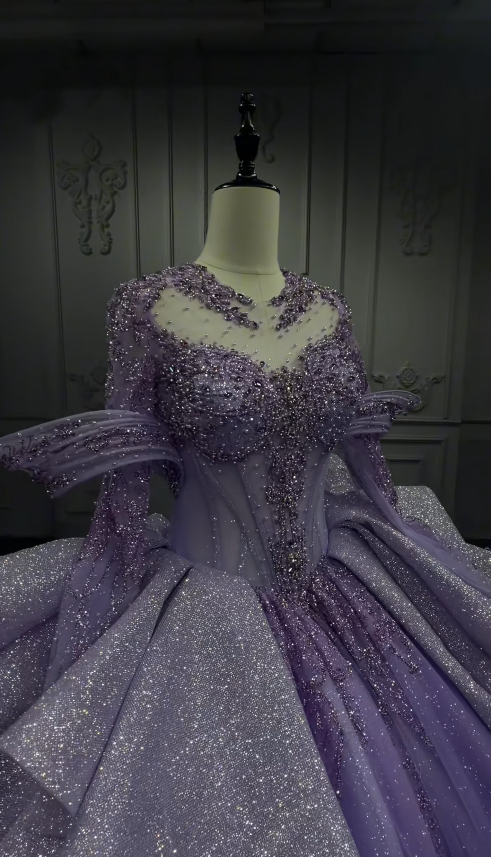 Gorgeous Purple Prom Dress Sweetheart Ball Gown Quinceanera Dress Tulle Sweet 16 Dress EA09203