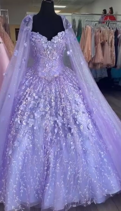 Gorgeous Purple Prom Dress Off-shoulder Ball Gown Quinceanera Dress Tulle Appliques Sweet 16 Dress EA09205