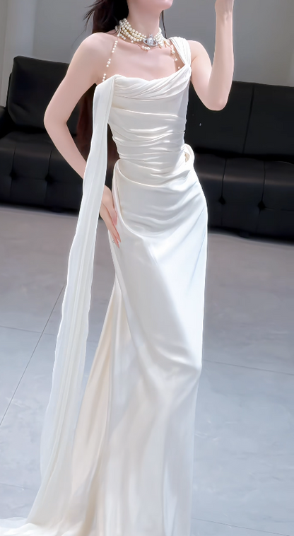 Elegant White Off-shoulder Sheath Satin Weddding Dress for Bride EA09619