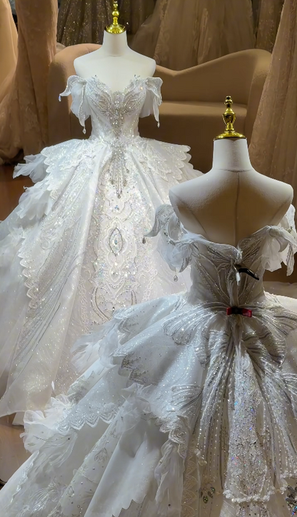 Elegant White Off-shoulder A-Line Tulle Weddding Dress for Bride EA09621