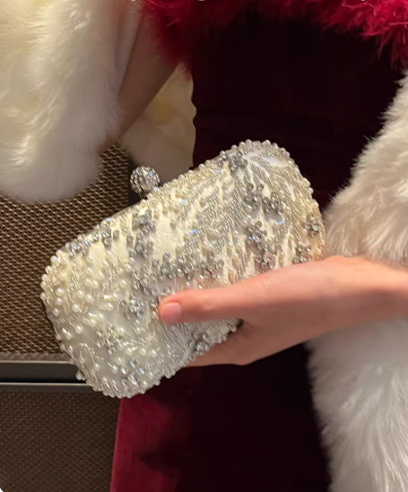 Sparkly Sliver Rhinstones Evening Clutch EB03941