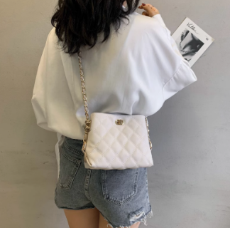 High-grade fashion messenger bag, versatile ins style diamond chain bag ED0096