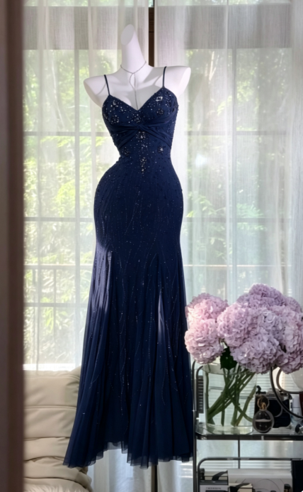 Élégante Robe de Bal Longue Bleu Marine Fourreau en Chiffon Perlé Robe de Soirée ED10013