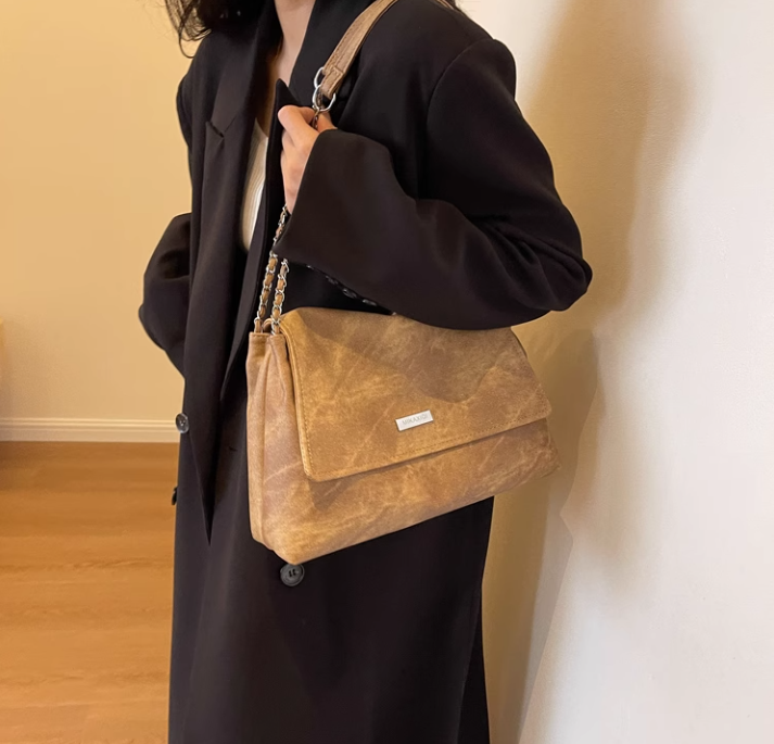 Sac de voyage pour femme, grande capacité, nouvelle mode automne-hiver, niche, sac messager à bandoulière avec chaîne ED0100