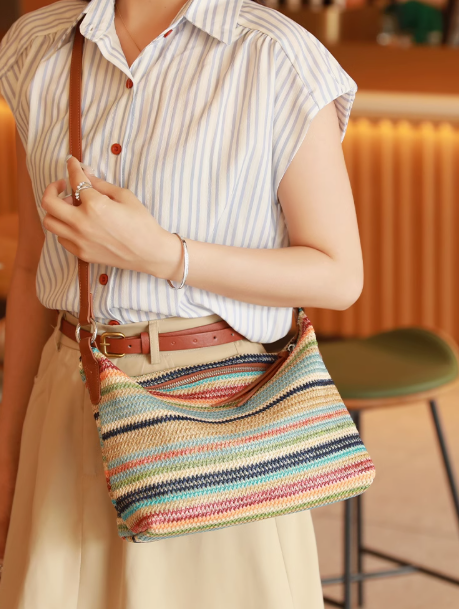 Rainbow Straw Large Capacity Woven Bag Shoulder Messenger Bag ED01011