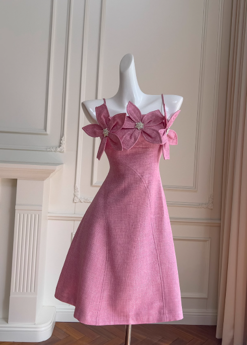 Rosarotes A-Linien-Kurzballkleid mit Spaghettiträgern, rosarotes Homecoming-Kleid ED01041