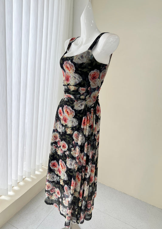 Schwarzes Teekleid im französischen Stil mit Blumenmuster und Sling-Ausschnitt ED01046 