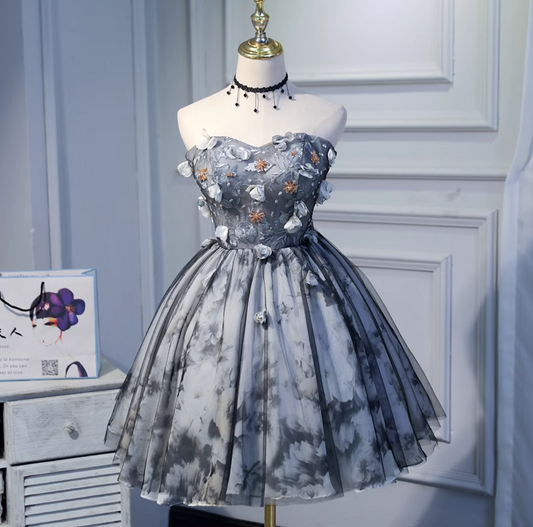 Schwarzes A-Linien-Kurzballkleid aus Tüll mit herzförmigem Ausschnitt, schwarzes Homecoming-Kleid, Geburtstagskleid ED1073