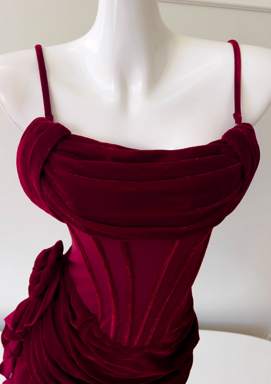 Burgunderrotes A-Linien-Ballkleid mit Spaghettiträgern und Samt, kurzes Homecoming-Kleid ED01116