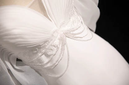 Meerjungfrau V-Ausschnitt Satin Tüll Weiß Langes Ballkleid, Weißes Hochzeitskleid ED01139