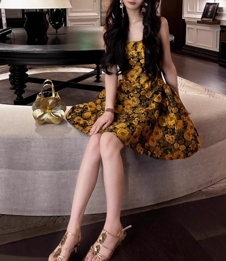 Robe à bretelles à fleurs 3D françaises ED01171