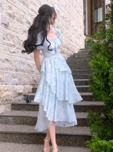 Neue stil rüschen taille schlank unregelmäßigen sanfte stil blau floral chiffon-kleid für frauen ED0120