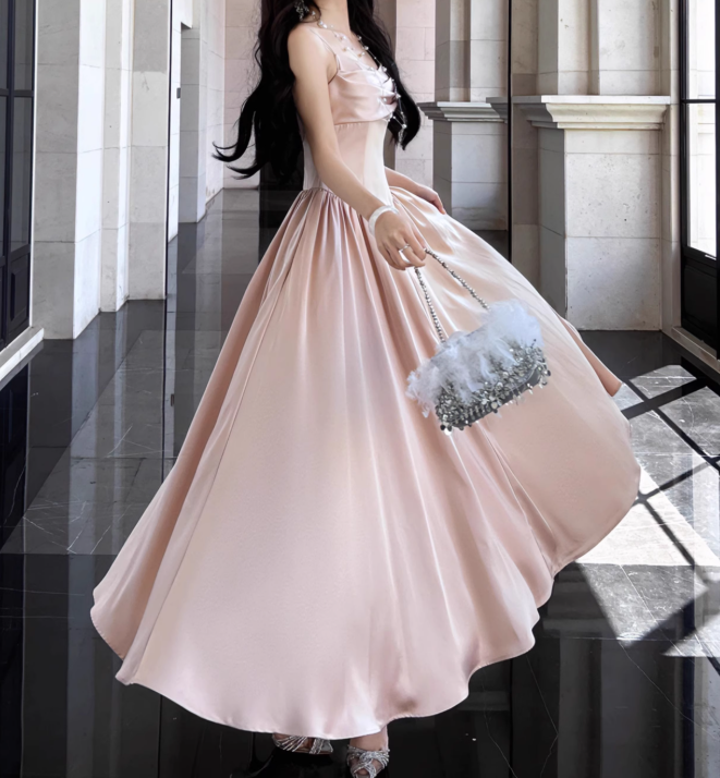 Französisches A-Linien-Hosenträgerkleid High-End-Temperamentkleid ED01255