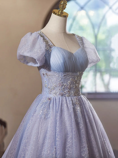 Robe de bal de fin d'année en tulle violet clair à manches courtes, magnifique robe de bal mi-longue ED01325