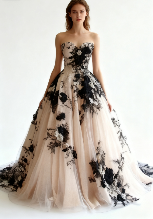 Light Champagne A-line Sweetheart Neckline Tulle Applique Wedding Dress, Vintage Long Evening Gown ED01330