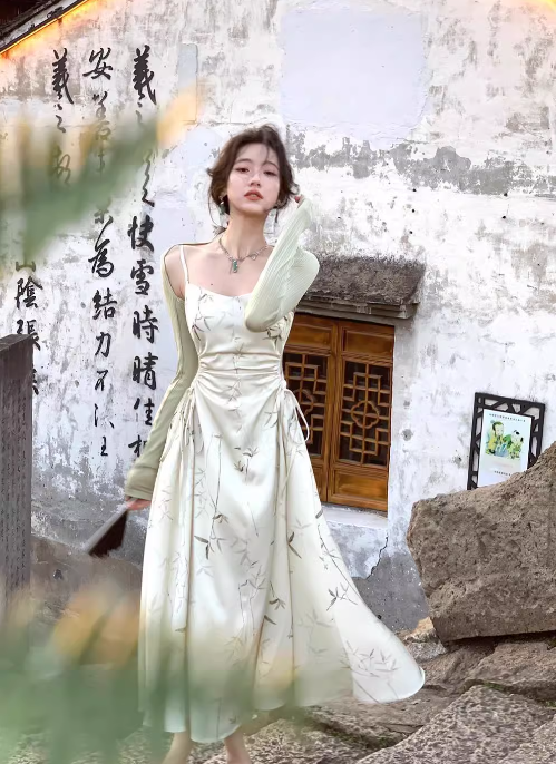 Neue Chinesische stil strumpf satin plissee taille sanfte temperament langen rock ED0136