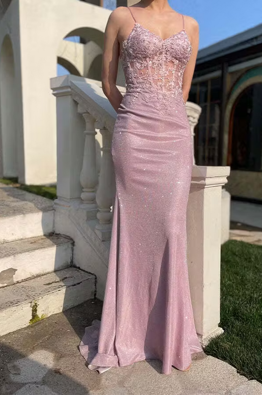 Robe de bal longue sirène à paillettes et bretelles spaghetti avec appliques et perles ED01379