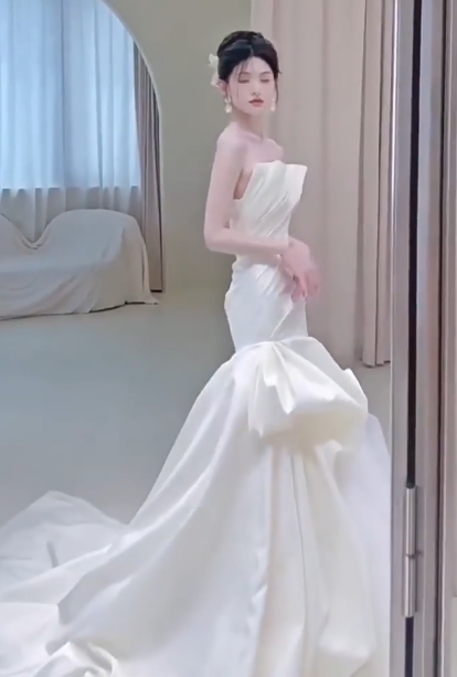 Ivory Strapless Mermaid  Wedding Dresses, Tulle Satin Tender Sleeveless Bridal Gowns  ED01425