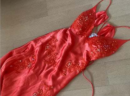 Schickes A-Linie Satin Spaghettiträger Grün Vintage Rückenfreies Langes Ballkleid ED01470