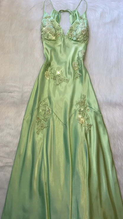 Schickes A-Linie Satin Spaghettiträger Grün Vintage Rückenfreies Langes Ballkleid ED01470