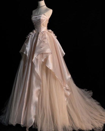 Robe de bal longue en satin et tulle rose doux, coupe trapèze, sans bretelles, avec appliques, ED01476
