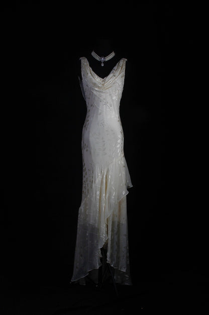 V-neck Chiffon Beaded Long Prom Dress Simple Mermaid Wedding Dress ED01527