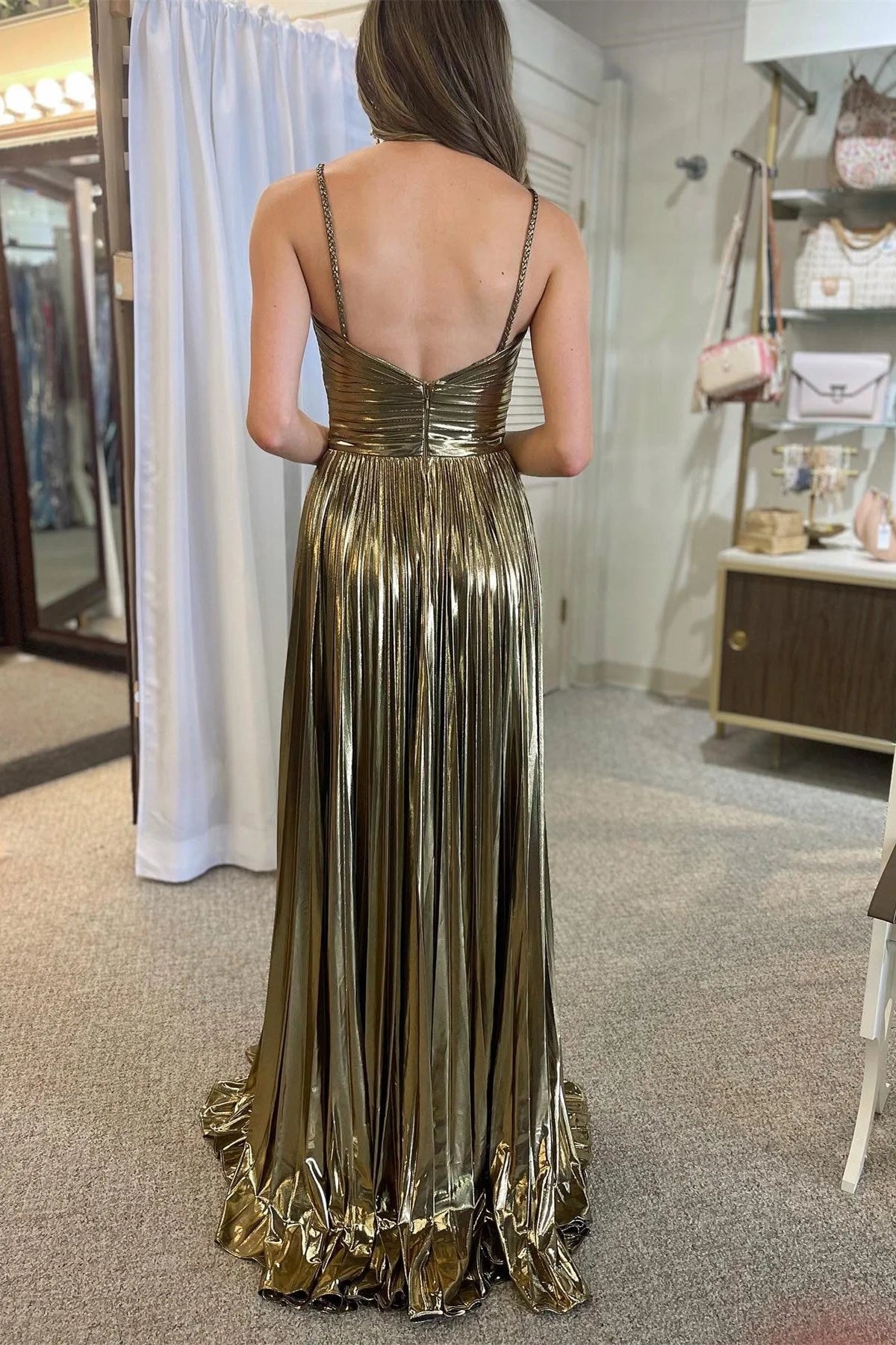 Robe de bal longue métallisée à bretelles spaghetti et fente ED01567