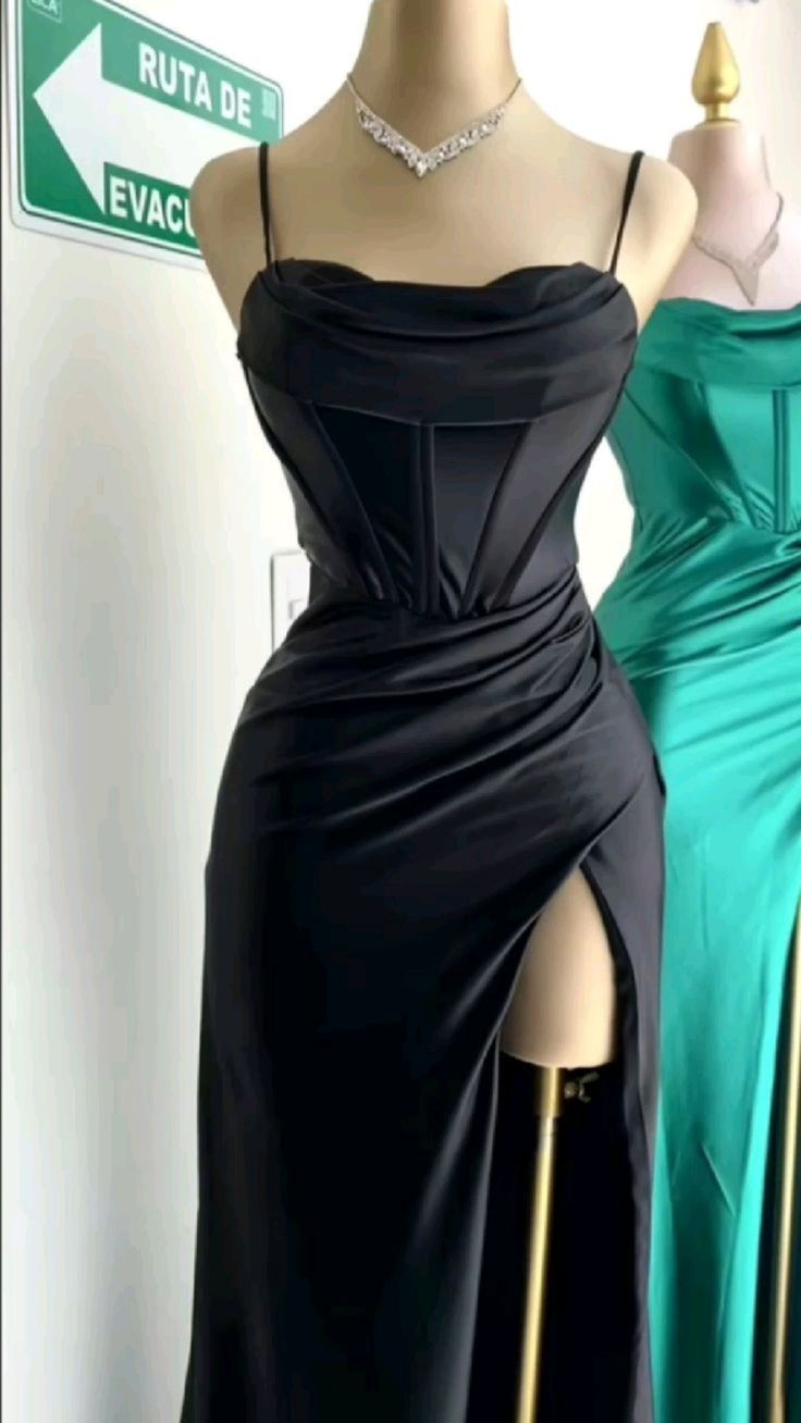 Dark Green Mermaid Satin Spaghetti Straps Long Prom Dress With Split