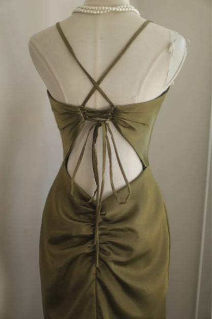 Robe de bal longue en satin à col en V et sirène, élégante robe de soirée à bretelles spaghetti ED01584