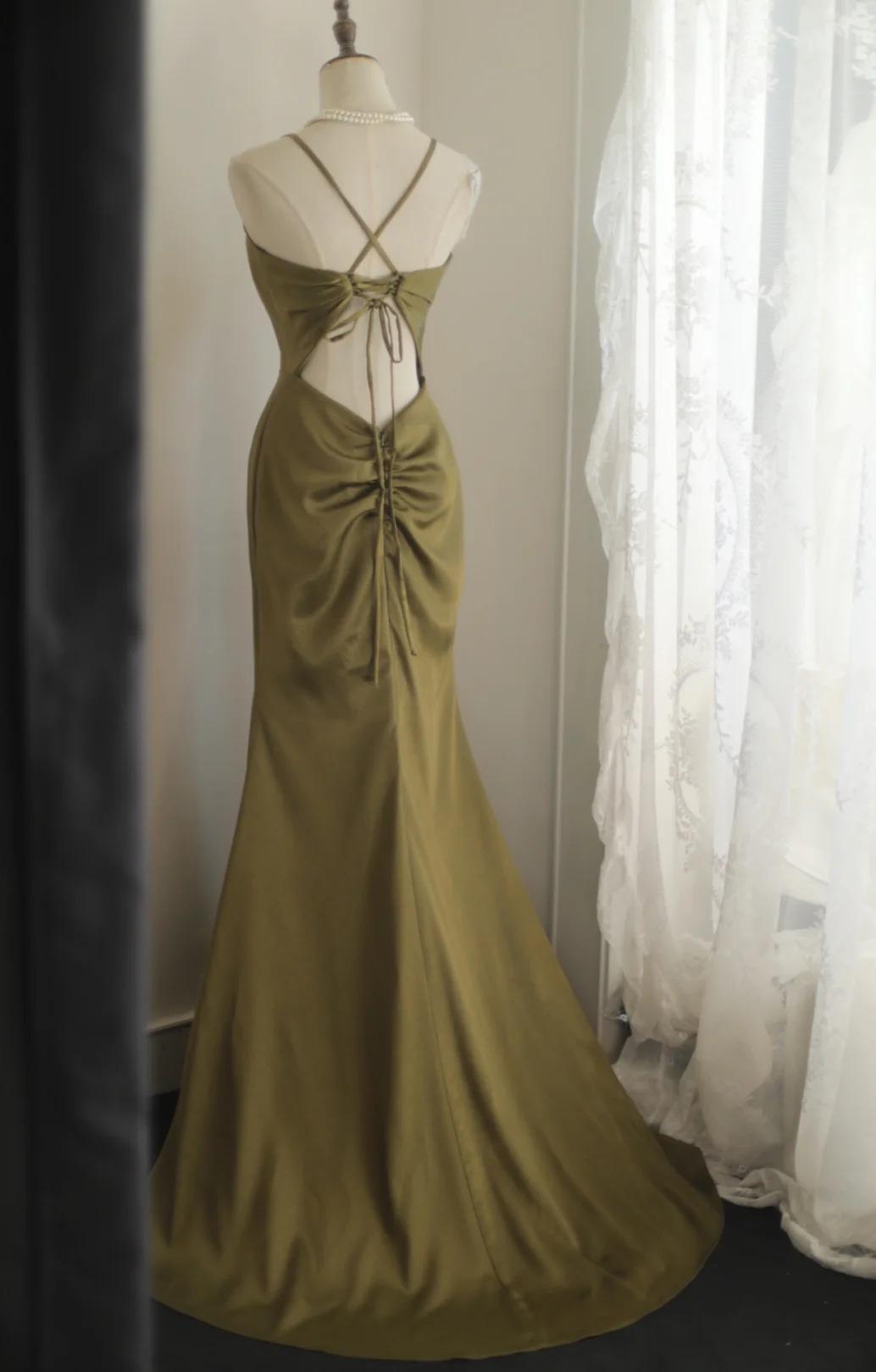 Robe de bal longue en satin à col en V et sirène, élégante robe de soirée à bretelles spaghetti ED01584
