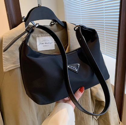 Sac messager polyvalent en nylon décontracté à bandoulière ED0159
