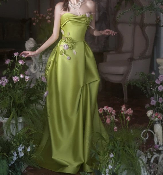 Beautiful Green A-Line Strapless Satin Applique Long Wedding Dress Cute Birthday Prom Dress ED01655