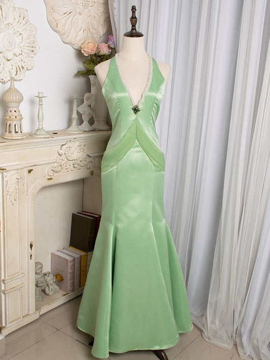 Robe de bal longue vintage vert clair style sirène, dos nu, en satin et perles, ED01658