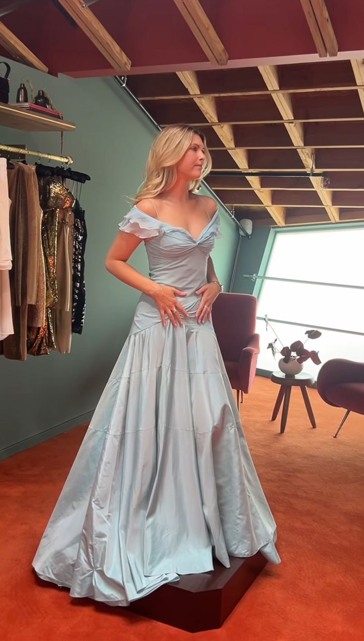 Blue A-Line Prom Dress off-shoulder Chiffon Formal Evening Dress