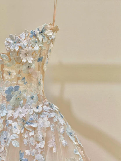 Schlichtes Champagner A-Linie Spaghettiträger Tüllapplikation Langes Ballkleid Süßes Brautkleid ED01718