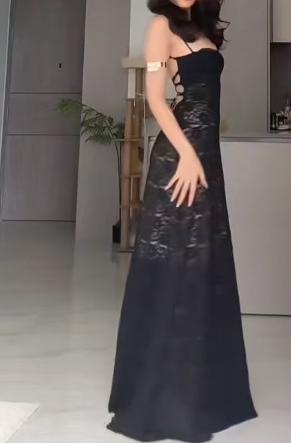 Robe de bal longue noire moulante à bretelles spaghetti en mousseline de soie, robe de soirée dos nu sexy ED01722