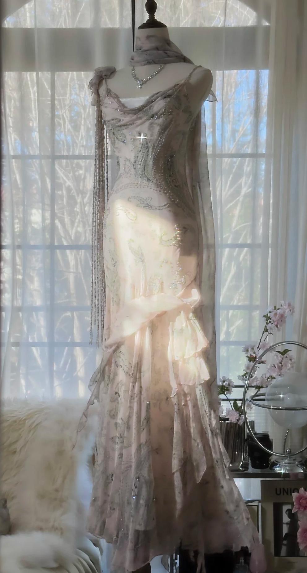 Gentle Pink Mermaid Spaghetti Strap Chiffon Beaded Applique Long Prom Dress 