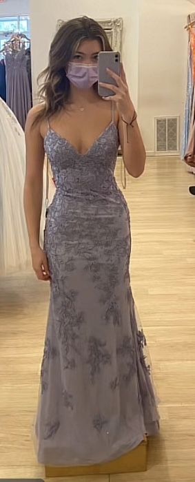 Jolie robe de bal sirène grise et violette à bretelles spaghetti en tulle et dentelle ED01777