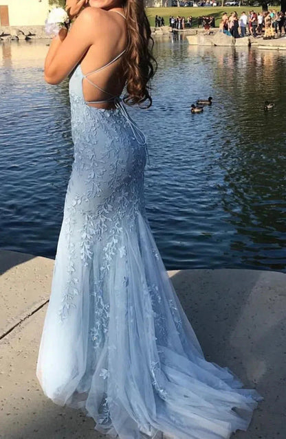 Himmelblaues A-Linien-Abendkleid mit Spaghettiträgern und rückenfreiem, elegantem Tüll-Applikationskleid, lang, ED01780
