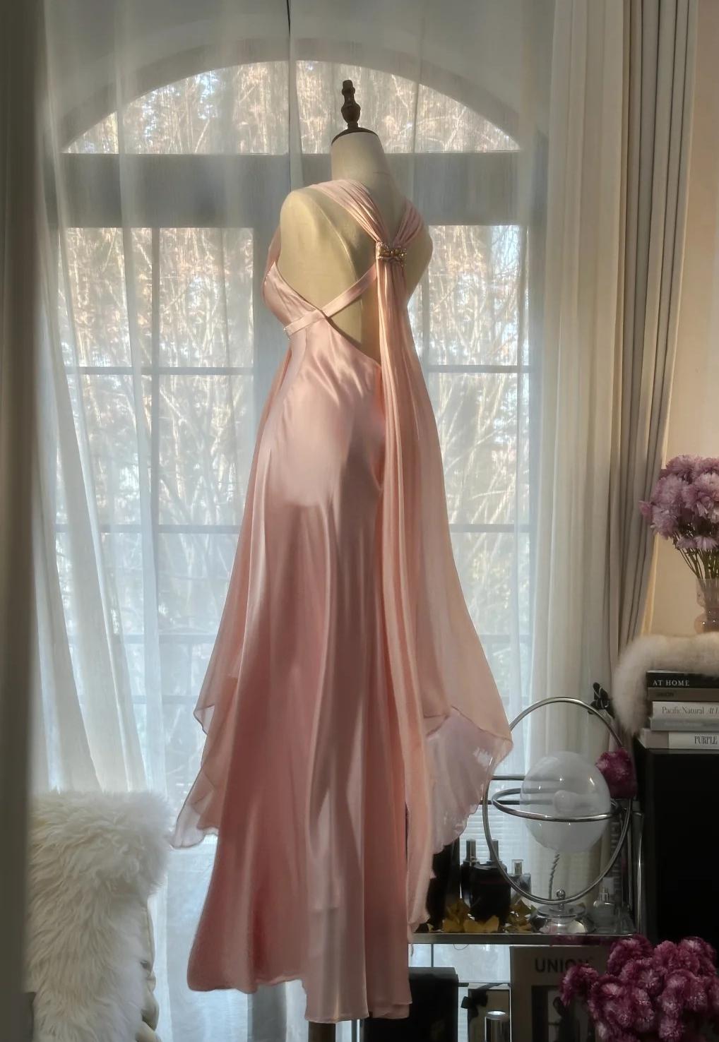 Robe de bal fourreau rose pâle en mousseline de soie, col en V, simple, ED01782
